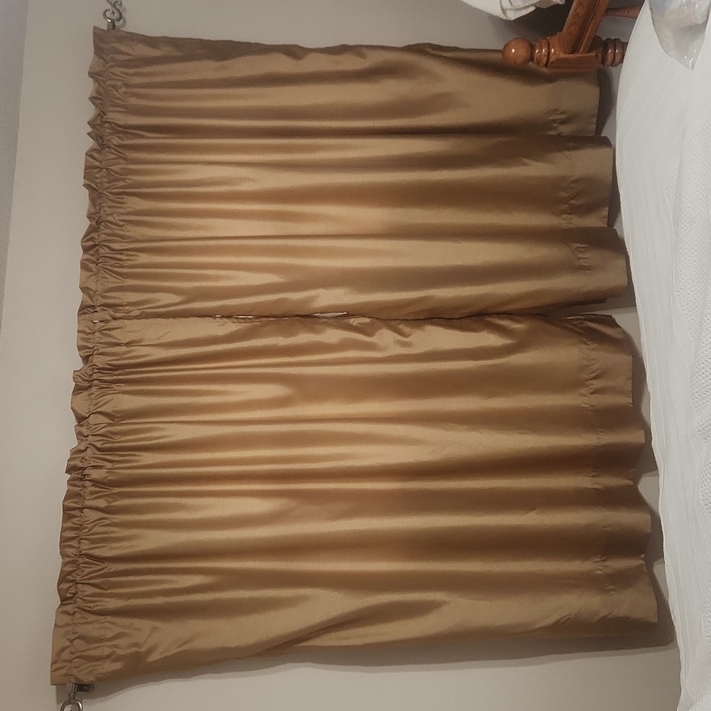 Gold curtains fully lined w 2 layers, 2 panels 52"x64"